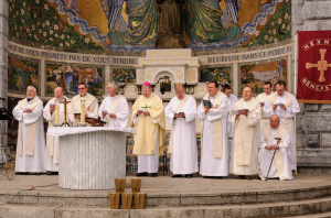 Lourdes15